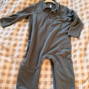 Gunamuna fleece One-Piece Romper